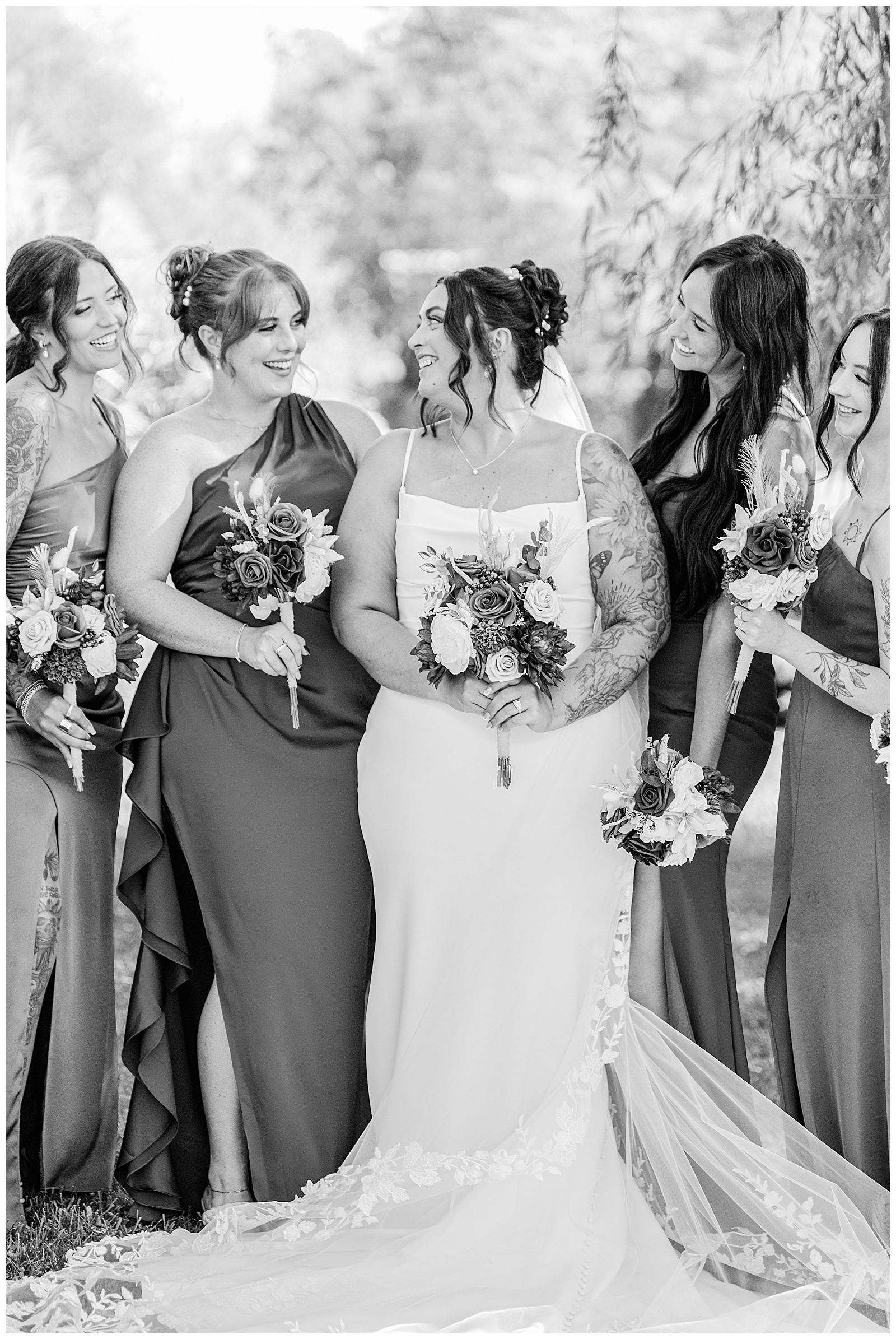 Everhart Gathering Place in Nevada Ohio Fall Wedding | Heather J Photography | Ohio Engagement Photographer