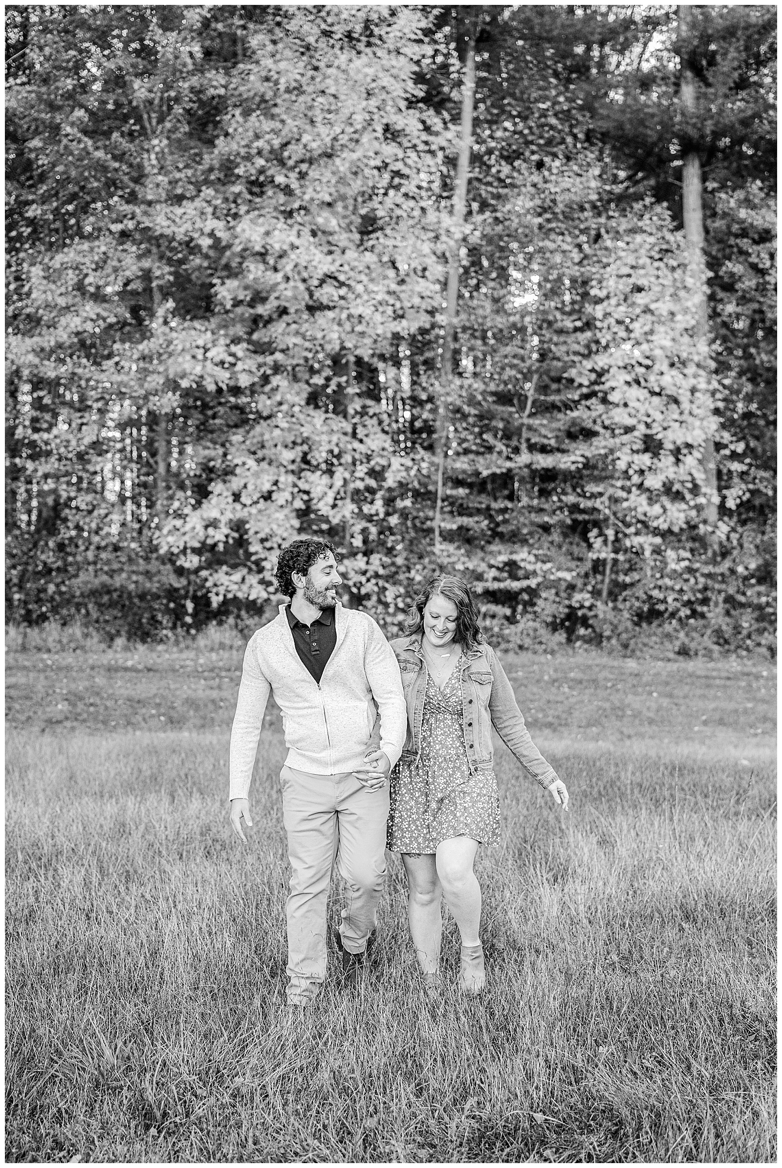 Kendall Lake and Kendall Hills in Peninsula Ohio Fall Engagement | Heather J Photography | Ohio Engagement Photographer