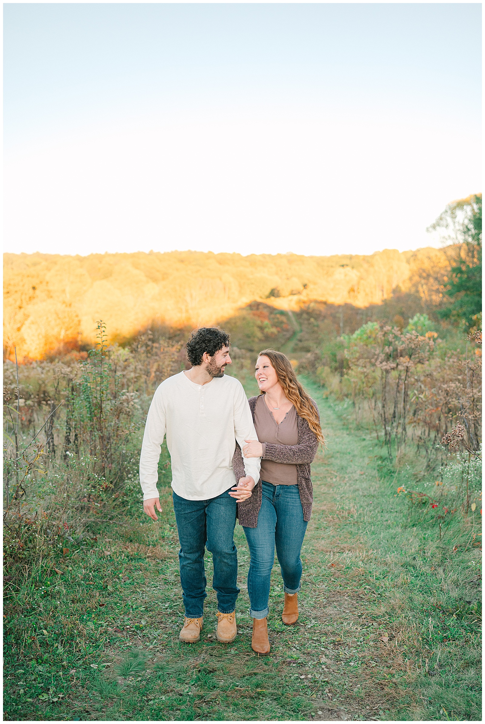 Kendall Lake and Kendall Hills in Peninsula Ohio Fall Engagement | Heather J Photography | Ohio Engagement Photographer