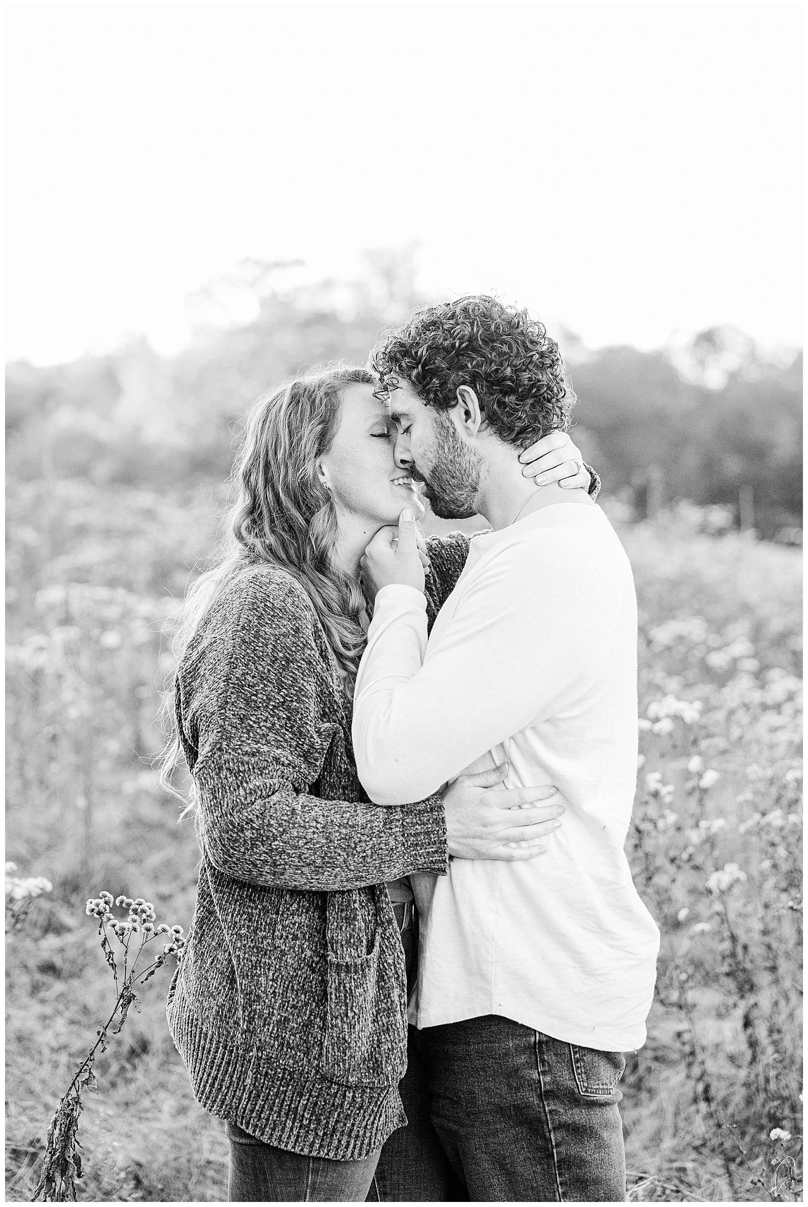 Kendall Lake and Kendall Hills in Peninsula Ohio Fall Engagement | Heather J Photography | Ohio Engagement Photographer