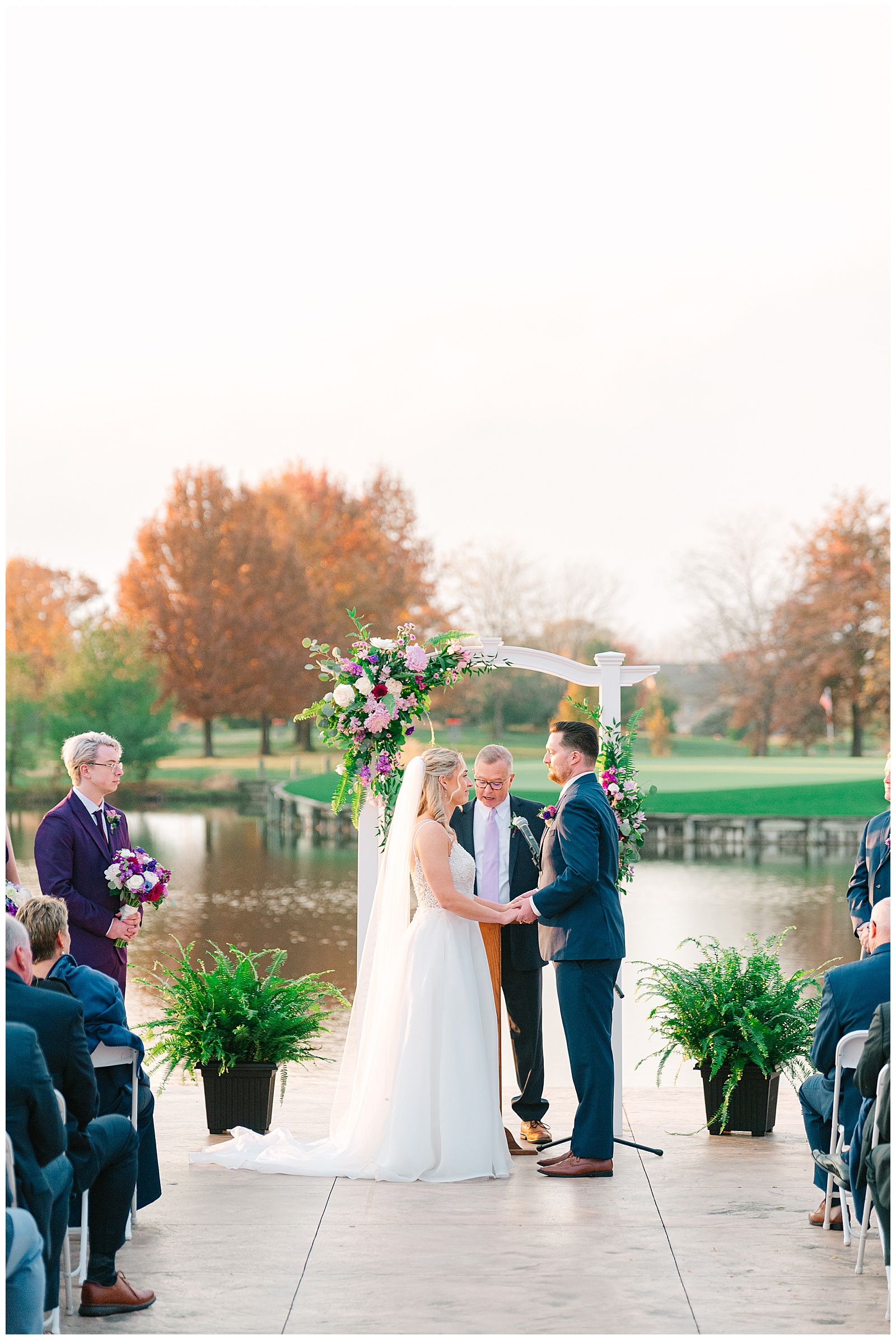 Fall Wedding at The Wenbeck in Columbus, OH | Heather J Photography | Ohio Engagement Photographer