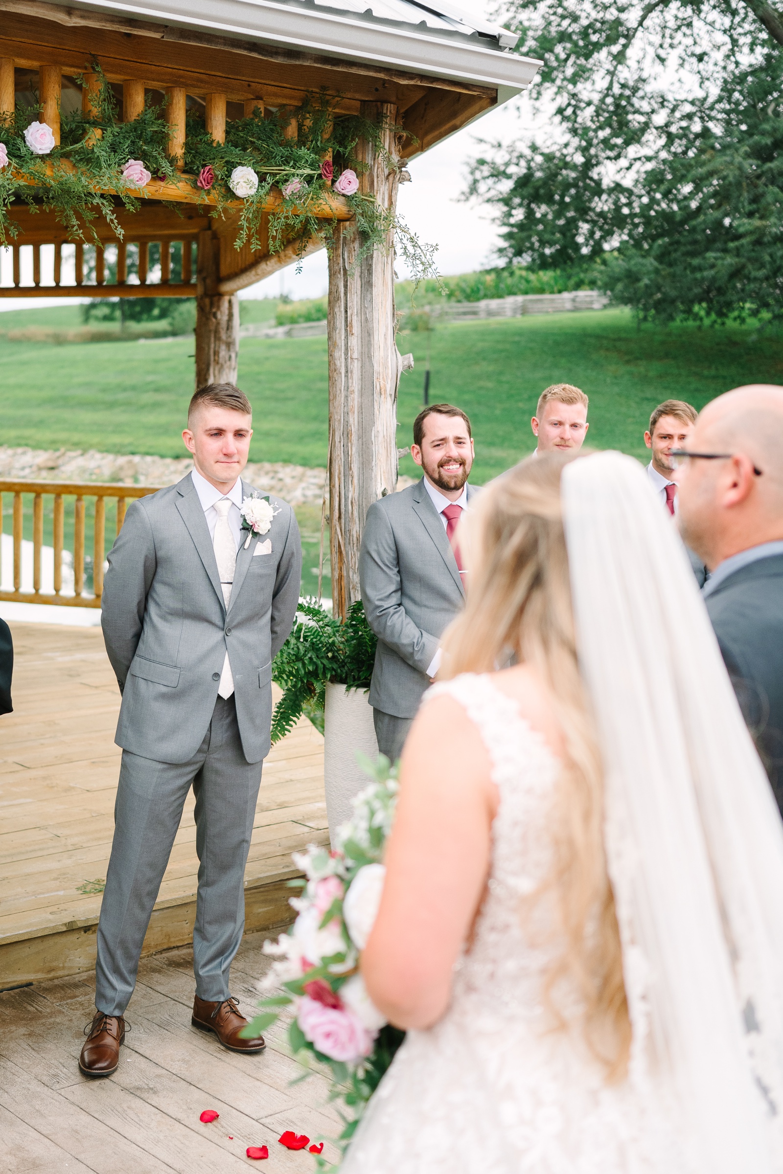 Dusty Rose and Greenery Diamond Lake Event Barn Wedding in Scio Ohio_0024.jpg