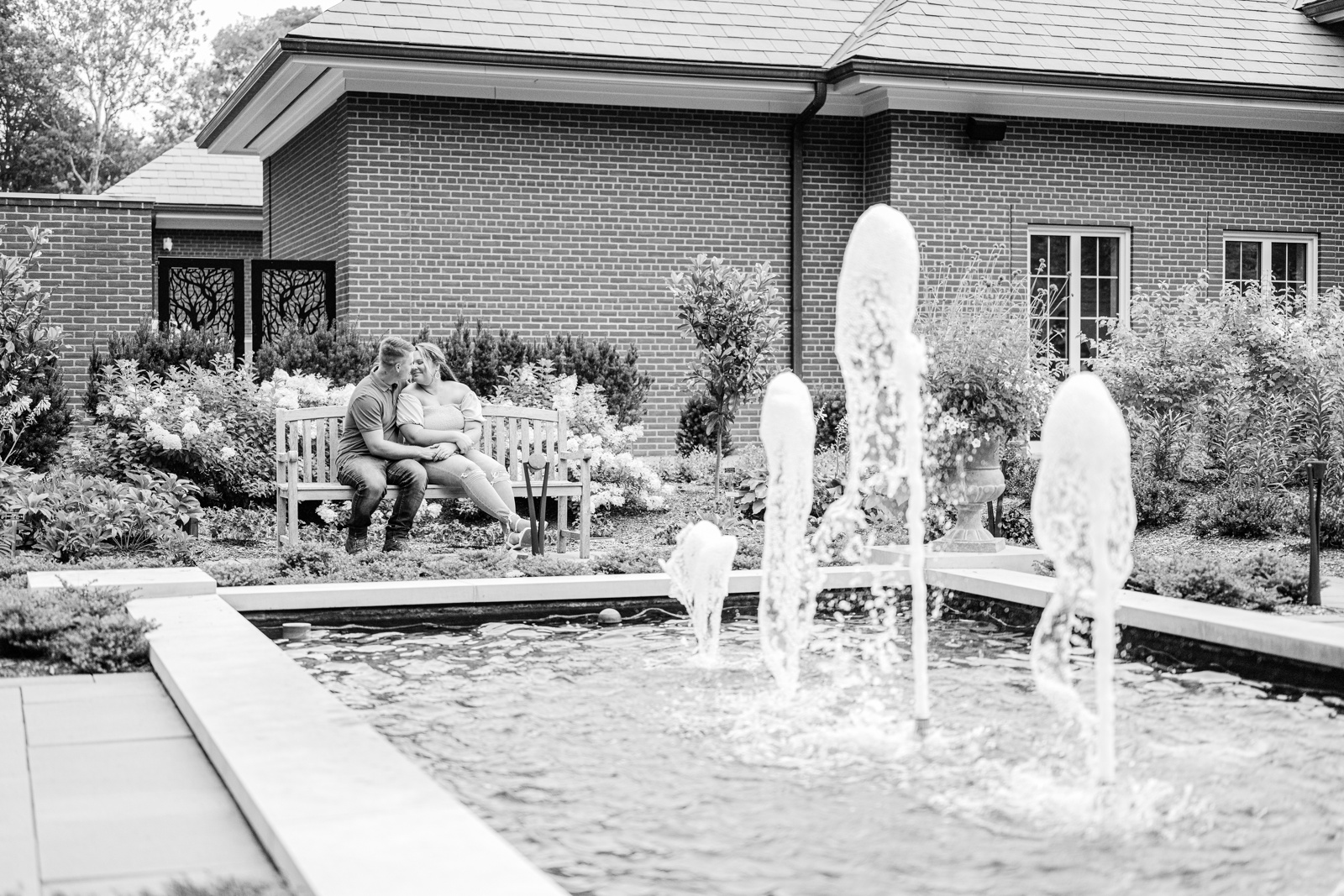 Kingwood Center Gardens in Mansfield Ohio Engagement Session