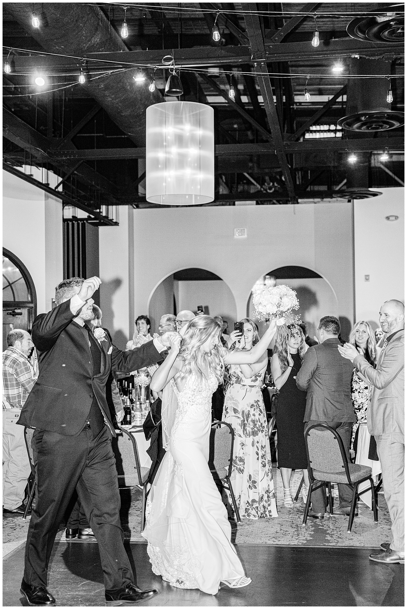 Classic Black and White Wedding in Cleveland Ohio