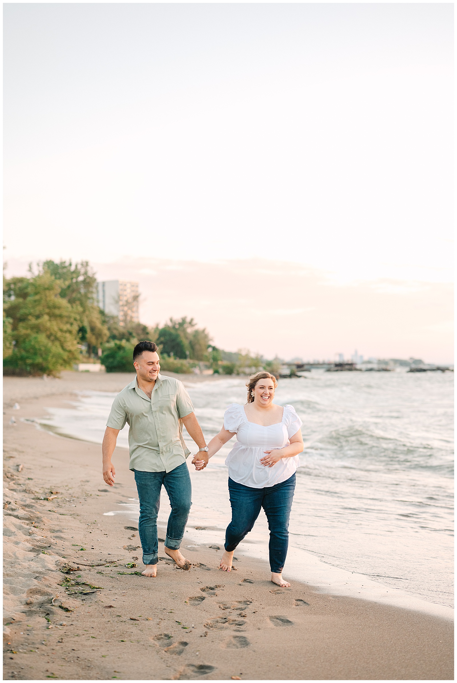 Cleveland Art Museum and Villa Angela Beach Engagement Session in Ohio