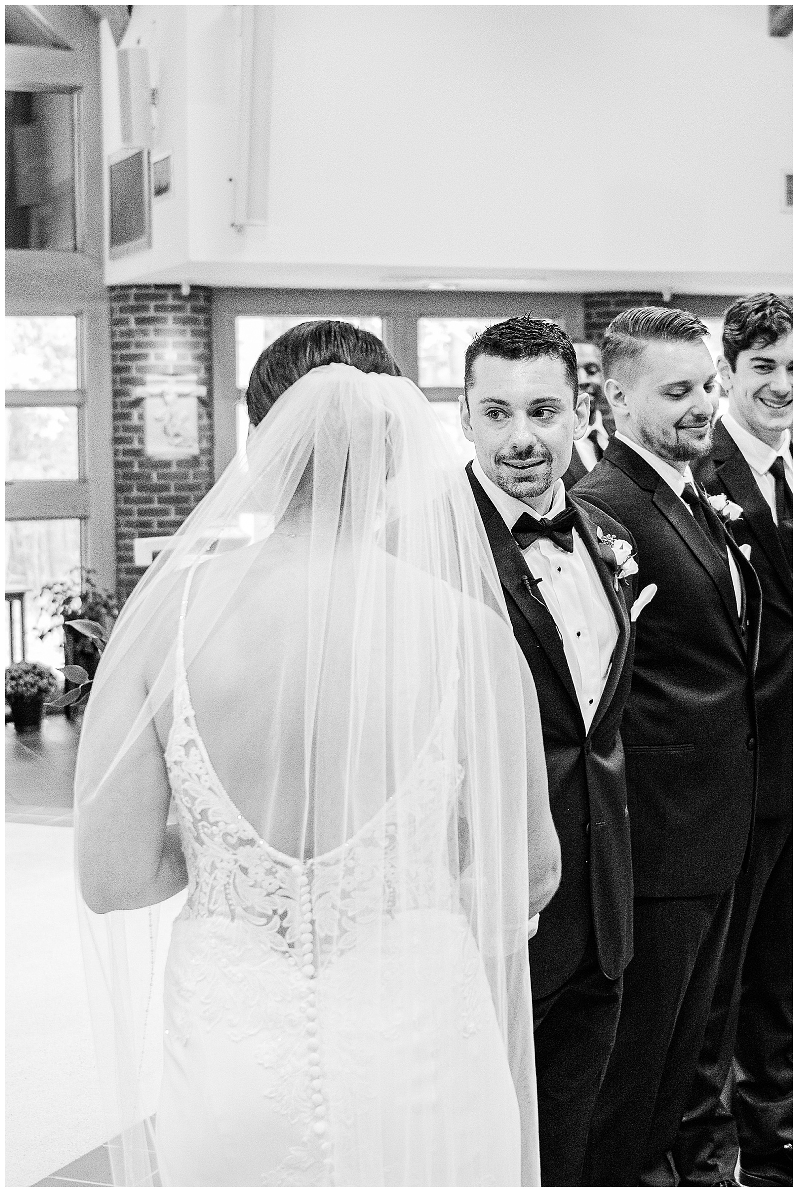 Black and White Inspiration Blue Heron Wedding in Medina Ohio