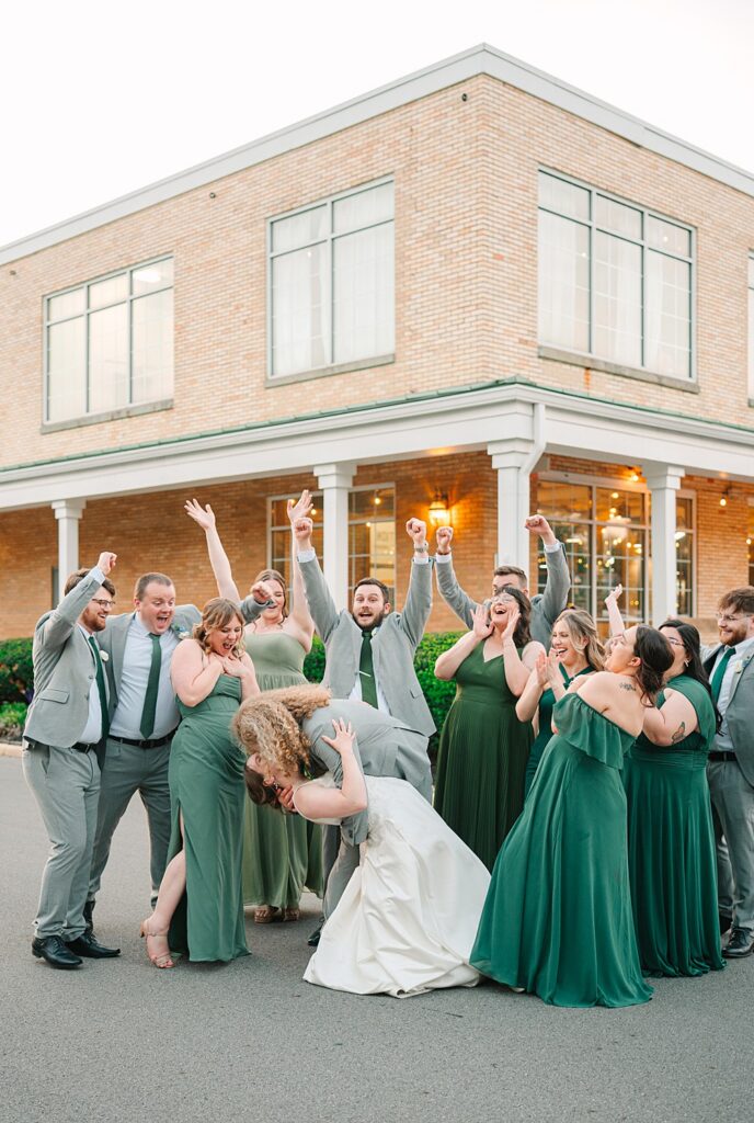 Ohio wedding photographer; Columbus wedding photographer; Best Wedding Venues in Columbus Ohio; Heather J Photography