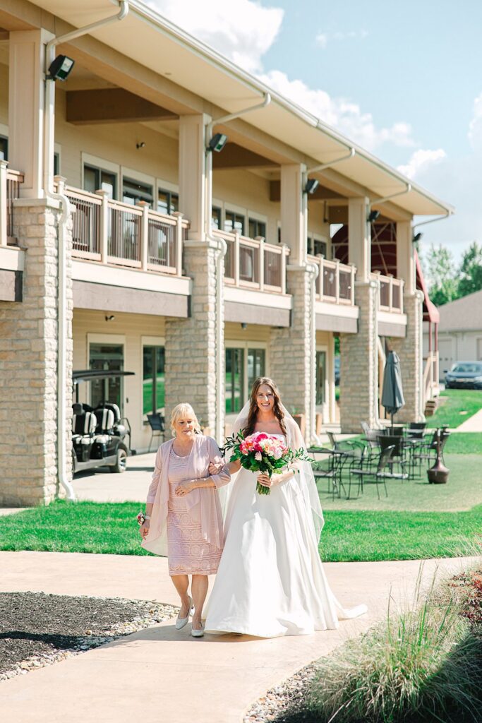 Ohio wedding photographer; Columbus wedding photographer; Best Wedding Venues in Columbus Ohio; Heather J Photography